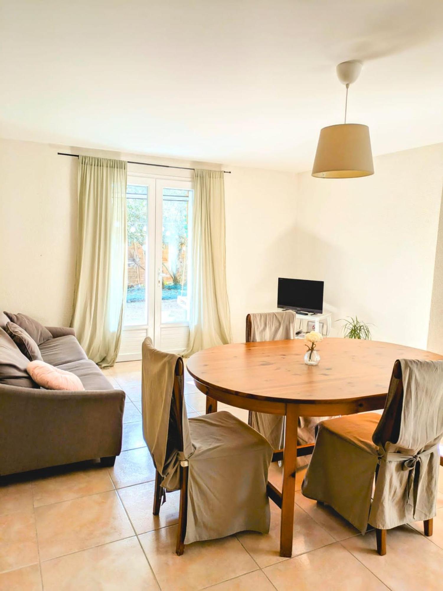 La Villa Jasmin Montauroux Δωμάτιο φωτογραφία